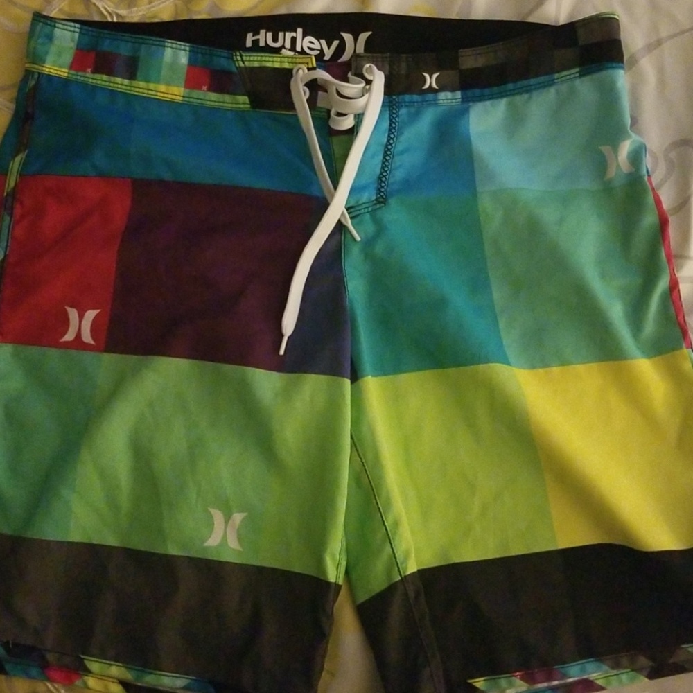 womens boardshorts